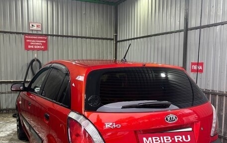 KIA Rio II, 2007 год, 530 000 рублей, 2 фотография