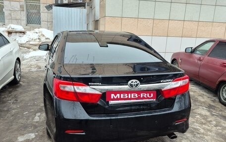 Toyota Camry, 2012 год, 1 570 000 рублей, 6 фотография