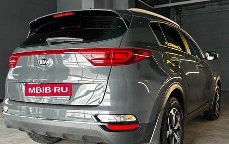 KIA Sportage IV рестайлинг, 2020 год, 2 260 000 рублей, 6 фотография