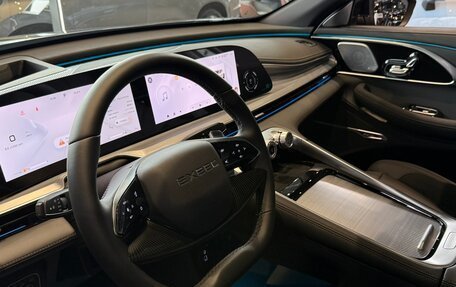 CheryExeed TXL, 2024 год, 3 800 000 рублей, 9 фотография