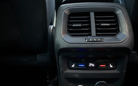 Volkswagen Tiguan II, 2021 год, 2 690 000 рублей, 10 фотография