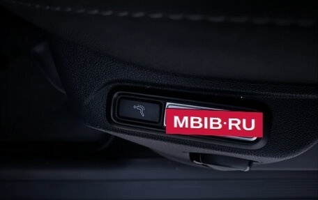 Volkswagen Tiguan II, 2021 год, 2 690 000 рублей, 20 фотография