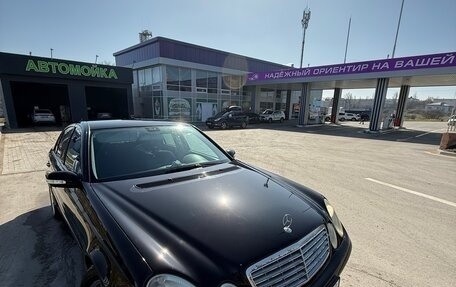 Mercedes-Benz E-Класс, 2003 год, 670 000 рублей, 1 фотография