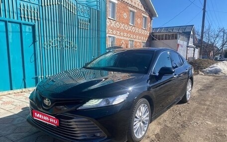 Toyota Camry, 2019 год, 2 950 000 рублей, 1 фотография