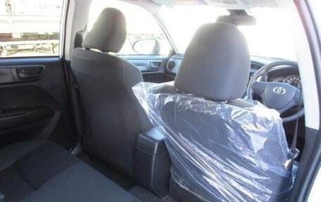 Toyota Corolla, 2025 год, 1 990 000 рублей, 14 фотография