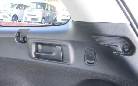 Toyota Corolla, 2025 год, 1 990 000 рублей, 18 фотография