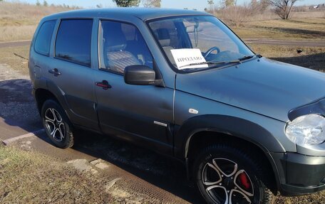 Chevrolet Niva I рестайлинг, 2015 год, 650 000 рублей, 7 фотография