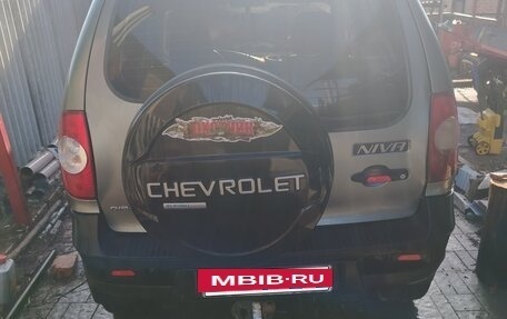 Chevrolet Niva I рестайлинг, 2015 год, 650 000 рублей, 2 фотография