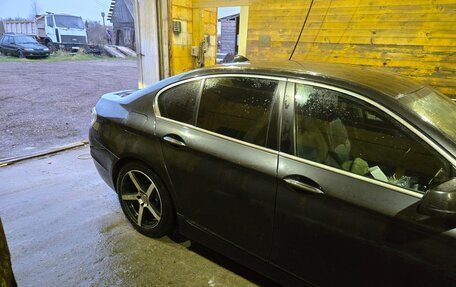 BMW 5 серия, 2012 год, 1 500 000 рублей, 3 фотография