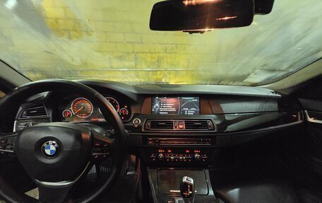 BMW 5 серия, 2012 год, 1 500 000 рублей, 8 фотография