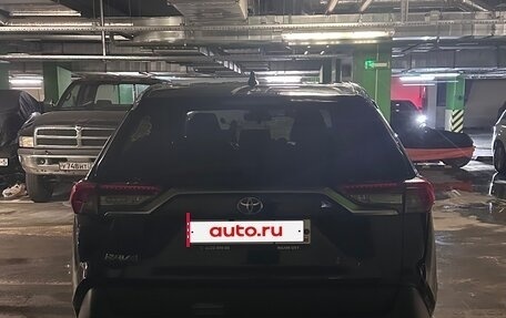 Toyota RAV4, 2020 год, 2 700 000 рублей, 5 фотография