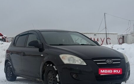 KIA cee'd I рестайлинг, 2009 год, 420 000 рублей, 2 фотография