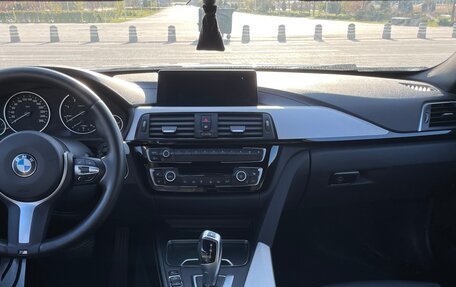 BMW 3 серия, 2018 год, 2 900 000 рублей, 20 фотография