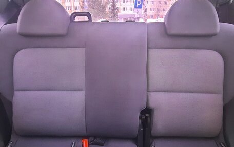 Mitsubishi Colt VI рестайлинг, 2004 год, 290 000 рублей, 7 фотография