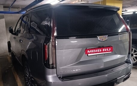 Cadillac Escalade V, 2022 год, 11 900 000 рублей, 10 фотография