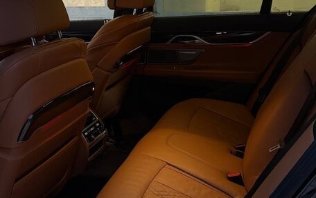 BMW 7 серия, 2020 год, 7 100 000 рублей, 4 фотография