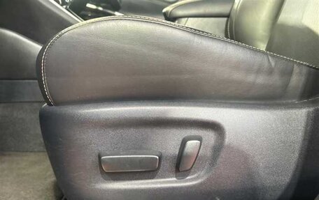 Toyota Harrier, 2018 год, 2 190 000 рублей, 12 фотография