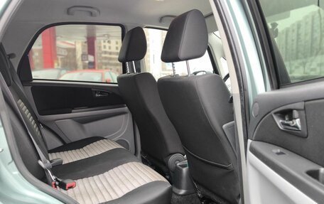 Suzuki SX4 II рестайлинг, 2013 год, 1 000 000 рублей, 23 фотография