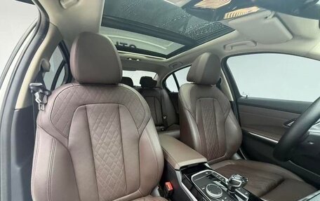 BMW 3 серия, 2022 год, 3 220 000 рублей, 13 фотография