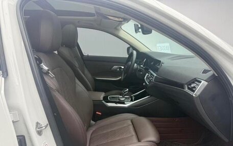 BMW 3 серия, 2022 год, 3 220 000 рублей, 14 фотография