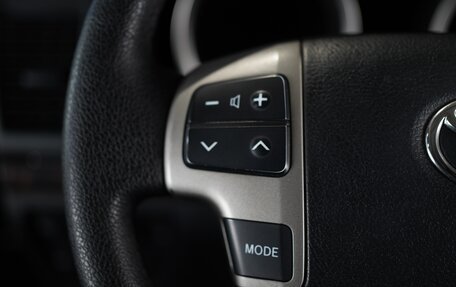 Toyota Land Cruiser 200, 2008 год, 2 750 000 рублей, 18 фотография