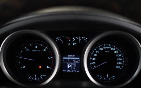 Toyota Land Cruiser 200, 2008 год, 2 750 000 рублей, 13 фотография