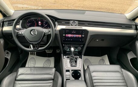 Volkswagen Passat B8 рестайлинг, 2019 год, 2 150 000 рублей, 10 фотография