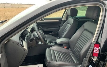 Volkswagen Passat B8 рестайлинг, 2019 год, 2 150 000 рублей, 6 фотография