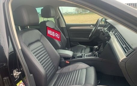 Volkswagen Passat B8 рестайлинг, 2019 год, 2 150 000 рублей, 13 фотография