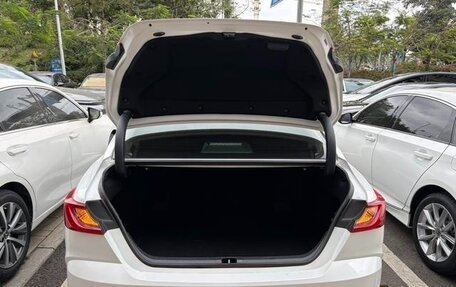 Toyota Camry, 2025 год, 3 530 000 рублей, 18 фотография