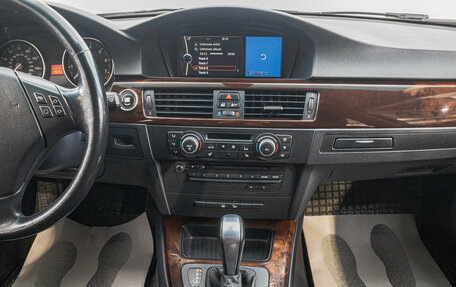 BMW 3 серия, 2011 год, 1 249 000 рублей, 19 фотография