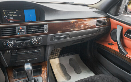 BMW 3 серия, 2011 год, 1 249 000 рублей, 24 фотография