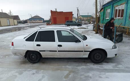 Daewoo Nexia I рестайлинг, 2011 год, 230 000 рублей, 2 фотография