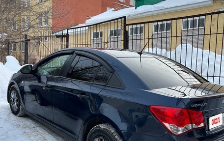 Chevrolet Cruze II, 2010 год, 395 000 рублей, 4 фотография