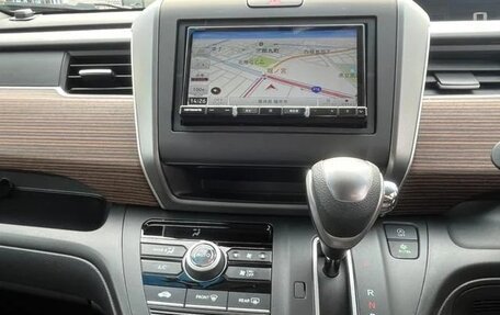 Honda Freed II, 2022 год, 1 358 000 рублей, 13 фотография