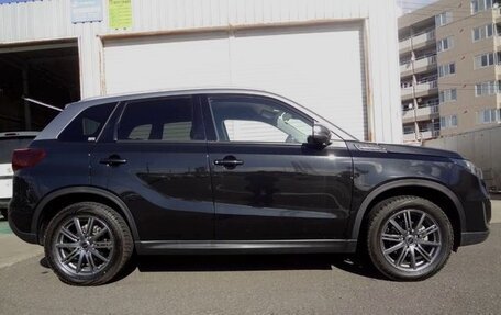 Suzuki Escudo IV, 2022 год, 1 350 000 рублей, 4 фотография