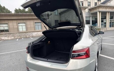 Skoda Superb III рестайлинг, 2021 год, 1 548 000 рублей, 22 фотография