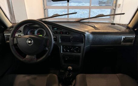 Daewoo Nexia I рестайлинг, 2010 год, 150 000 рублей, 35 фотография