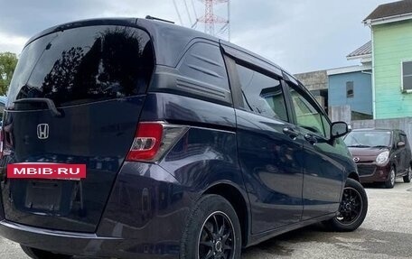 Honda Freed I, 2016 год, 945 000 рублей, 4 фотография