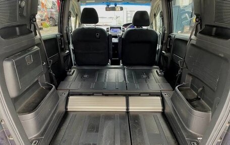 Honda Freed I, 2016 год, 945 000 рублей, 14 фотография