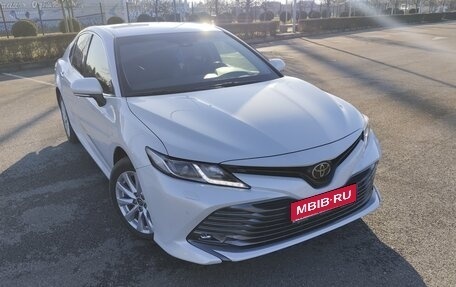 Toyota Camry, 2020 год, 3 600 000 рублей, 1 фотография