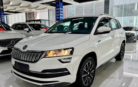 Skoda Karoq I, 2022 год, 1 740 000 рублей, 1 фотография