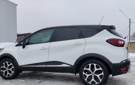 Renault Kaptur I рестайлинг, 2016 год, 1 380 000 рублей, 5 фотография