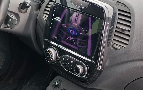 Renault Kaptur I рестайлинг, 2016 год, 1 380 000 рублей, 10 фотография