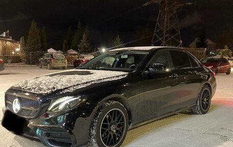 Mercedes-Benz E-Класс, 2019 год, 2 250 000 рублей, 6 фотография