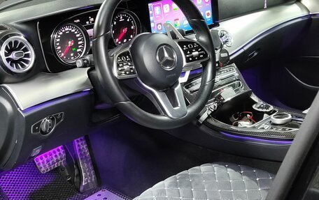 Mercedes-Benz E-Класс, 2019 год, 2 250 000 рублей, 8 фотография