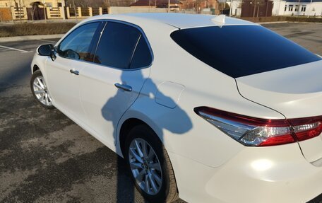 Toyota Camry, 2020 год, 3 600 000 рублей, 4 фотография