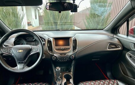 Chevrolet Cruze II, 2017 год, 1 300 000 рублей, 7 фотография