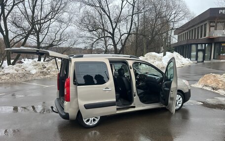 Peugeot Partner II рестайлинг 2, 2010 год, 620 000 рублей, 2 фотография