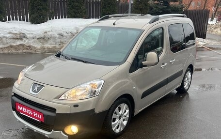 Peugeot Partner II рестайлинг 2, 2010 год, 620 000 рублей, 13 фотография